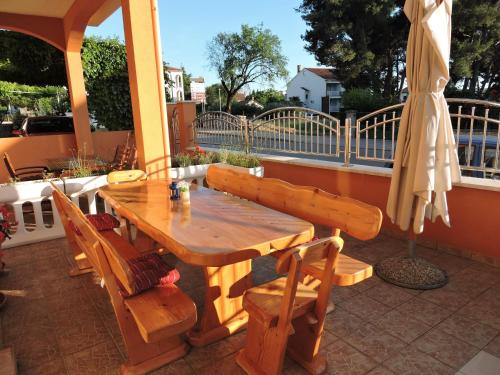 Apartments with parking space Biograd na Moru, Biograd - 16561