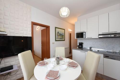 Apartments by the sea Starigrad, Paklenica - 16421