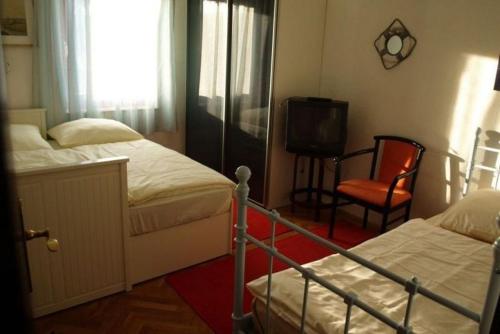 En eller flere senge i et værelse på Holiday house with a parking space Splitska, Brac - 16530