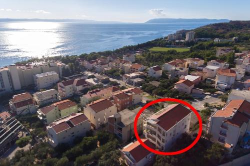 Apartments with parking space Tucepi, Makarska - 14457