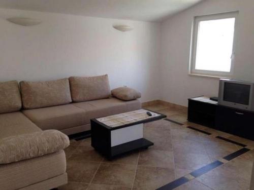Posezení v ubytování Apartment Povljana 16466b
