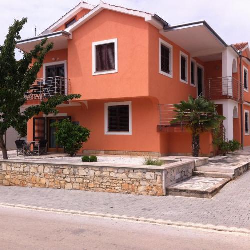 Apartment Tessa met Dakterras en Zeezicht Airco Wifi en Zwembad