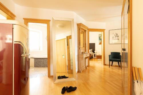 Posezení v ubytování Riedz Apartments Innsbruck- Zentrales Apartmenthaus mit grüner Oase