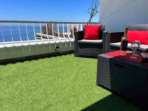 Axenic Oasis - Panoramic Ocean View, 2 Bedrooms, 2 Bathrooms, Sleeps 4, New Redesign