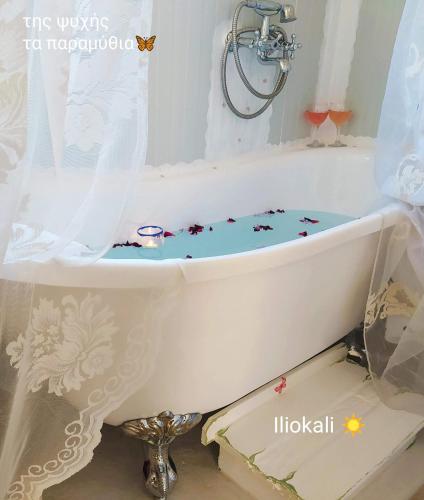 Foto Bungalows with private pools "Tales of the Soul - Της Ψυχής Τα Παραμύθια" 6