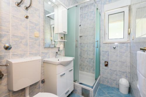 Kúpeľňa v ubytovaní Apartments Bjelis