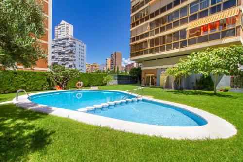 ZURBARAN Levante Centro