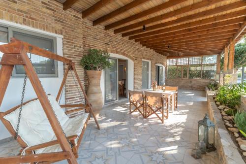 Camara Suite (Sea & City)