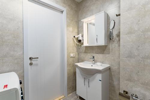 Un baño de G-Point New Beach