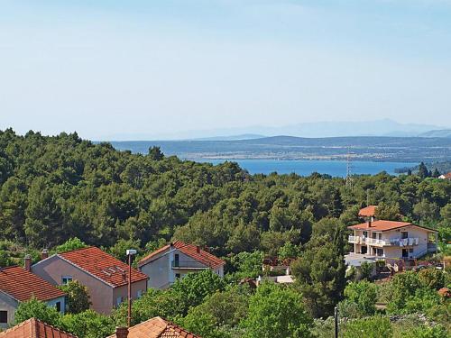Apartments with a parking space Sibenik - 16582
