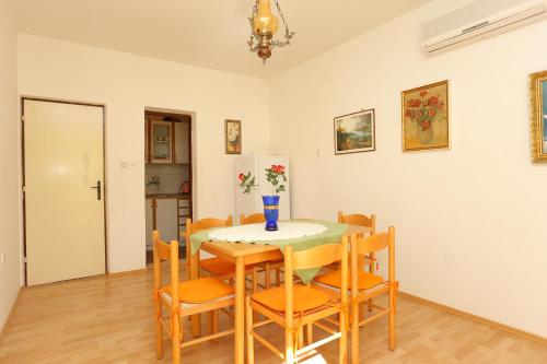 Apartment Supetar 16656b