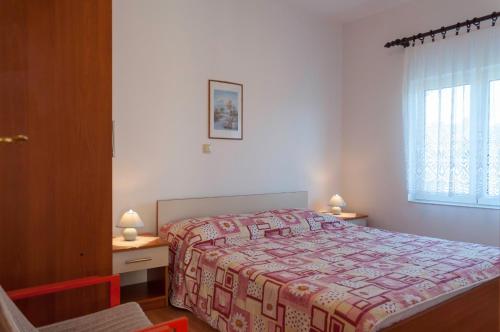 Apartments by the sea Supetarska Draga - Gonar, Rab - 16738