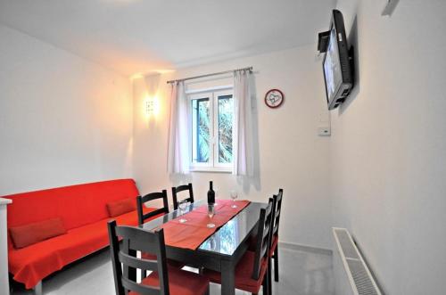 Apartments by the sea Podstrana, Split - 16829