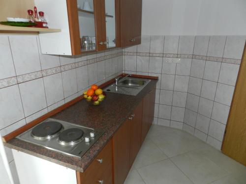 Apartments with a parking space Sveti Vid, Krk - 16955