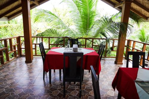 Ein Balkon oder eine Terrasse in der Unterkunft Palm Residence