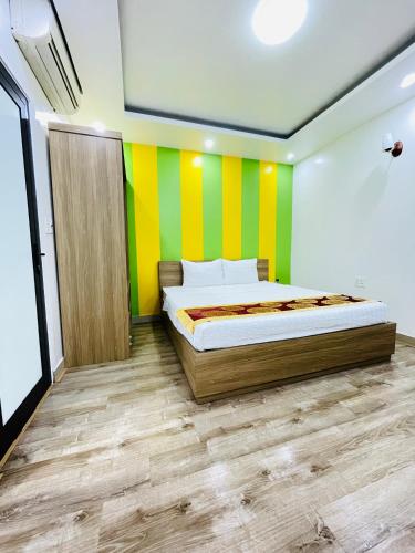 Hùng Vương Hotel Hạ Longにあるベッド