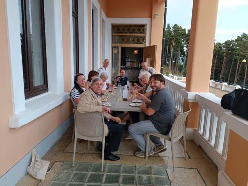Gallery image of Pràcatinat Hotel & Restaurant in Fenestrelle