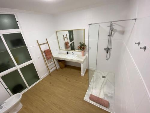 Ванная комната в Azvalia - Puro Puerto Casco Histórico