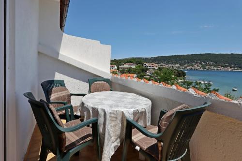 Apartments by the sea Supetarska Draga - Gonar, Rab - 18650