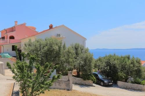 Apartments by the sea Mavarstica, Ciovo - 18651
