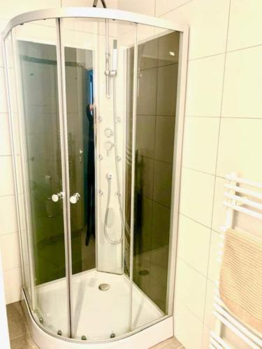 Cozy Apartment in Antwerpen Centraalにあるバスルーム