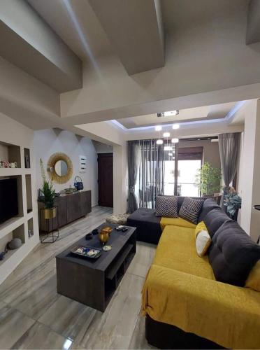 Rika’s Luxury seaside apartment