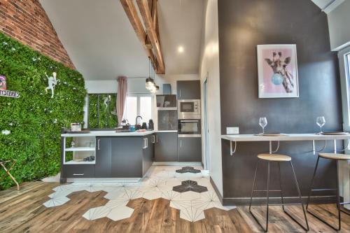 Photo de la galerie de l'établissement * Le LoFt Des MysTèrEs *, à Maintenon