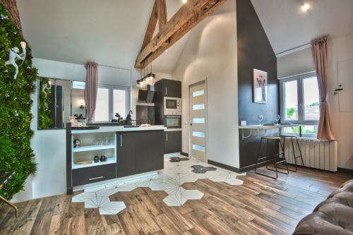 Photo de la galerie de l'établissement * Le LoFt Des MysTèrEs *, à Maintenon