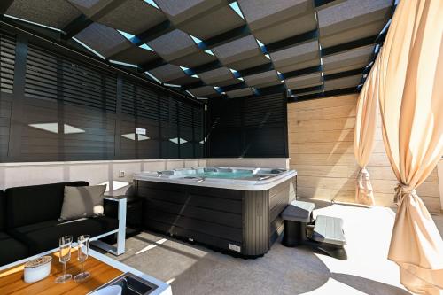 Fotografia z galérie ubytovania Apartments An & Lu with Rooftop Jacuzzi v destinácii Zadar
