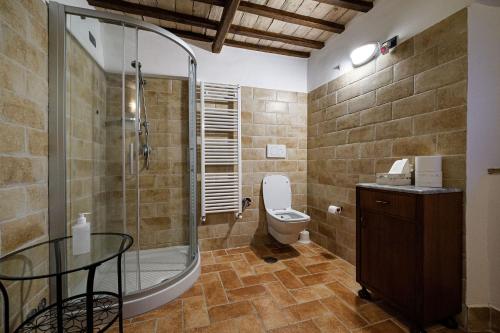 Bathroom sa Convento dei Cappuccini