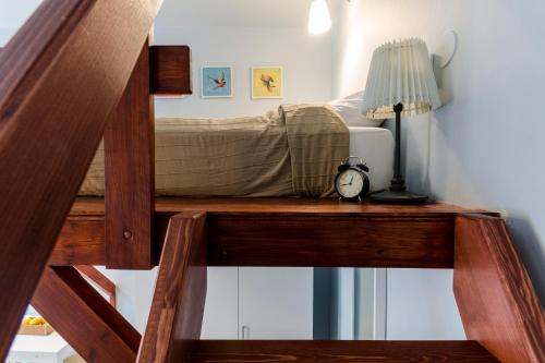 Katil atau katil-katil dalam bilik di Kl32 Apartments in Jewish Quarter.
