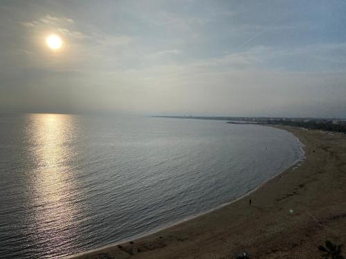 Kép Appartement spacieux, front de mer, vue splendide szállásáról Salouban a galériában