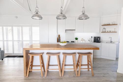 Una cocina o cocineta en Casa Tierra Yzerfontein