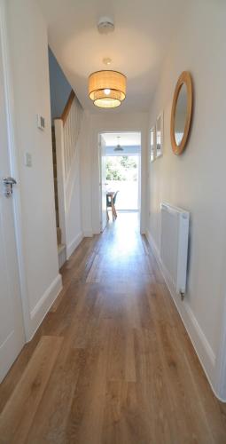 Gambar di galeri bagi 'Elements' 3 bed home in Bracklesham Bay di Chichester