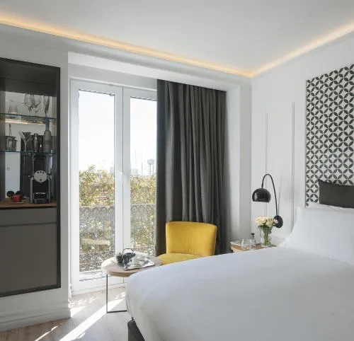 Serras Barcelona photo 3