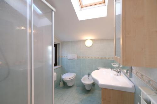 Ένα μπάνιο στο Micaene Duplex - Pineto Vacanza