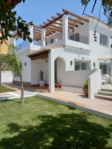 Villa El Algarrobo