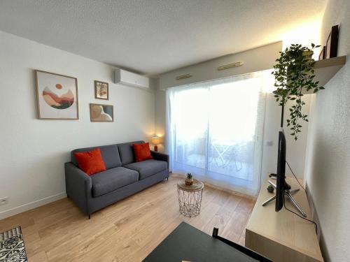 Fotografia z galérie ubytovania Le Vaugrenier Parc - Proche Sophia Antipolis - Climatisé v destinácii Villeneuve-Loubet