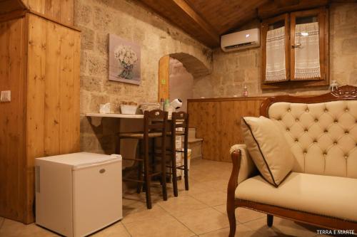 Khu vực ghế ngồi tại Terra e Marte Baita Nella Roccia