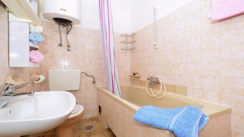 Seaside holiday house Slatine, Ciovo - 748