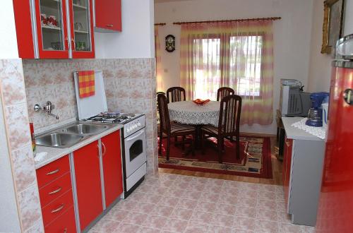Apartments by the sea Slatine, Ciovo - 972