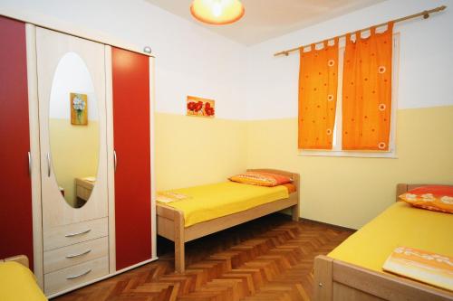 Apartment Mastrinka 1005a