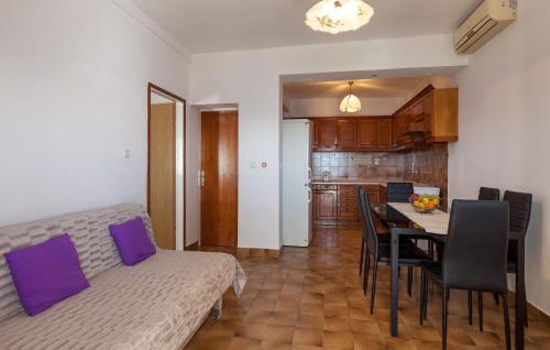 Η κουζίνα ή μικρή κουζίνα στο Apartment Pisak 1001d