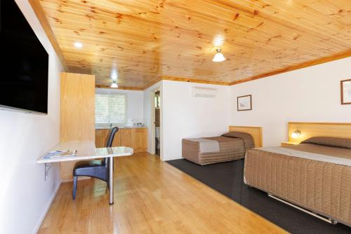 Χώρος καθιστικού στο Black Gold Motel