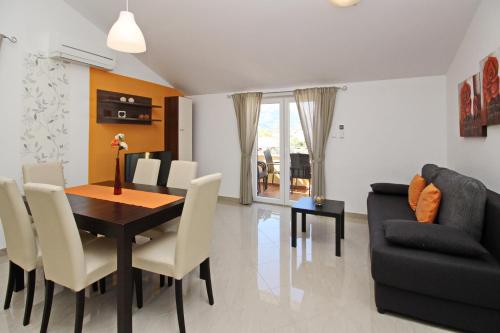 Apartments with swimming pool Baska, Krk - 18780