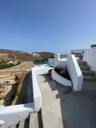 Πισίνα στο ή κοντά στο Miramare Suites Mykonos