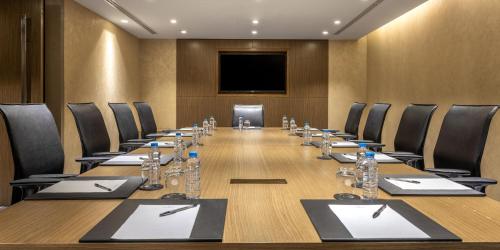 Der Geschäftsbereich oder Konferenzraum in der Unterkunft InterContinental Luanda Miramar by IHG