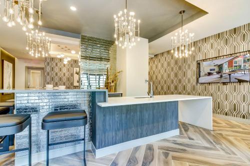 Φωτογραφία από το άλμπουμ του Sentral East Austin at 1614 E Sixth στο Ώστιν