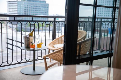 Virgin Hotels New Orleans Image