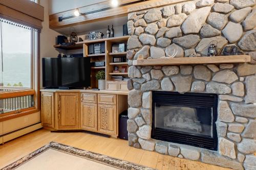 Kobza's Quandary View – Photos 3